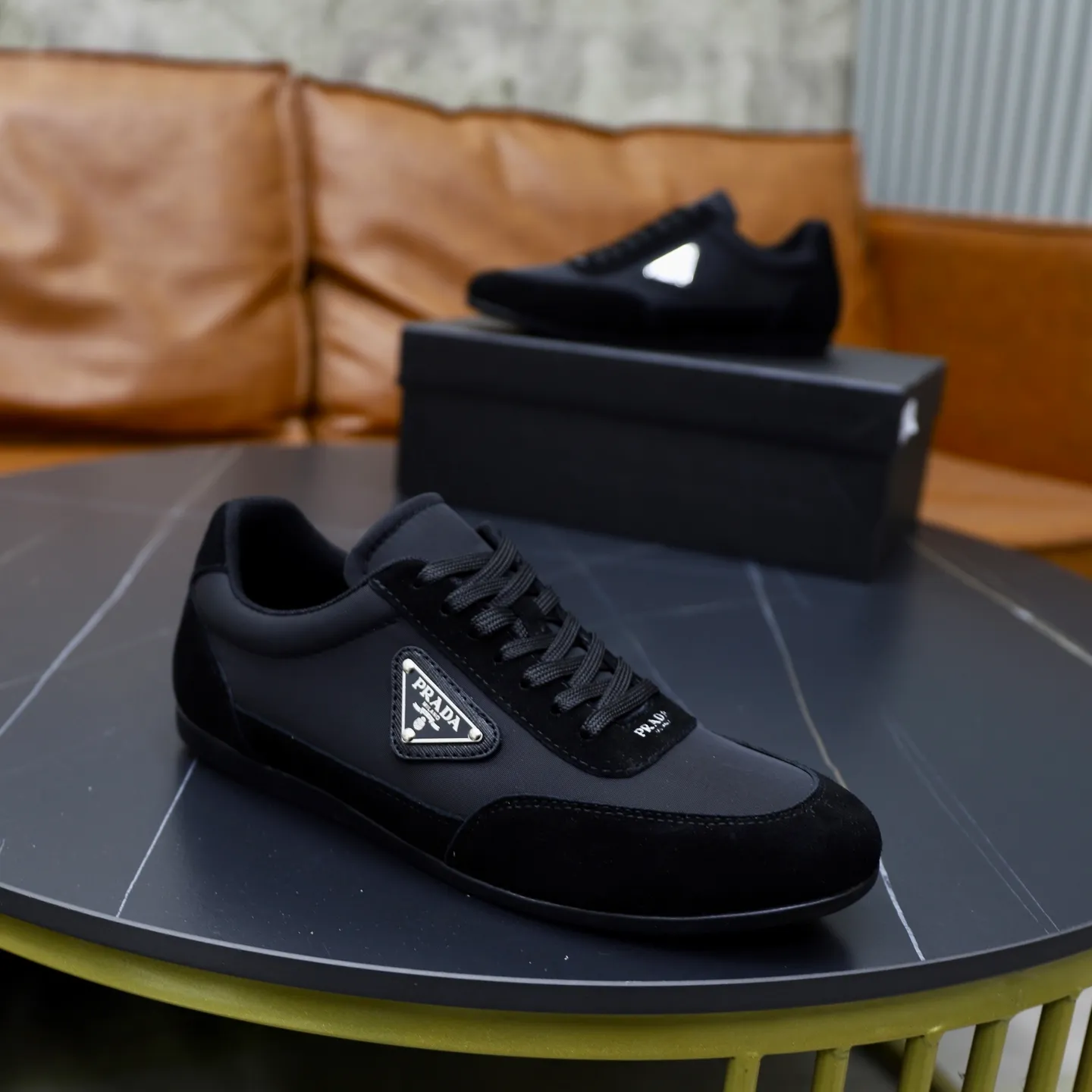 Men's shoes: 440💰🙅‍♂️🙅‍♂️🙅‍♂️ Brand: PRADA Standard code: 38–44 (45 can be customized) Level: Same as the official website Material: Original fabric Comfortable and breathable lining Lightweight and wear-resistant outsole Style category: Men's fashionable casual shoes and boots Running sneakers Distinguished luxury brand elements Top luxury Color: actual picture color